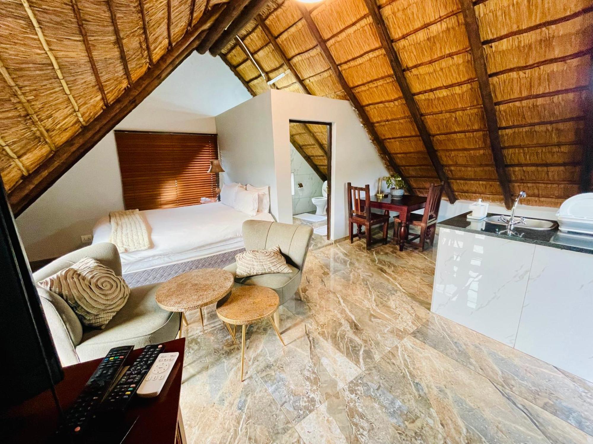 Pretoria Mansion Boutique Hotel Coral Tree Экстерьер фото